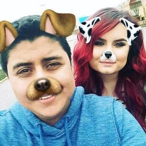 Meet your Posher, Cesar